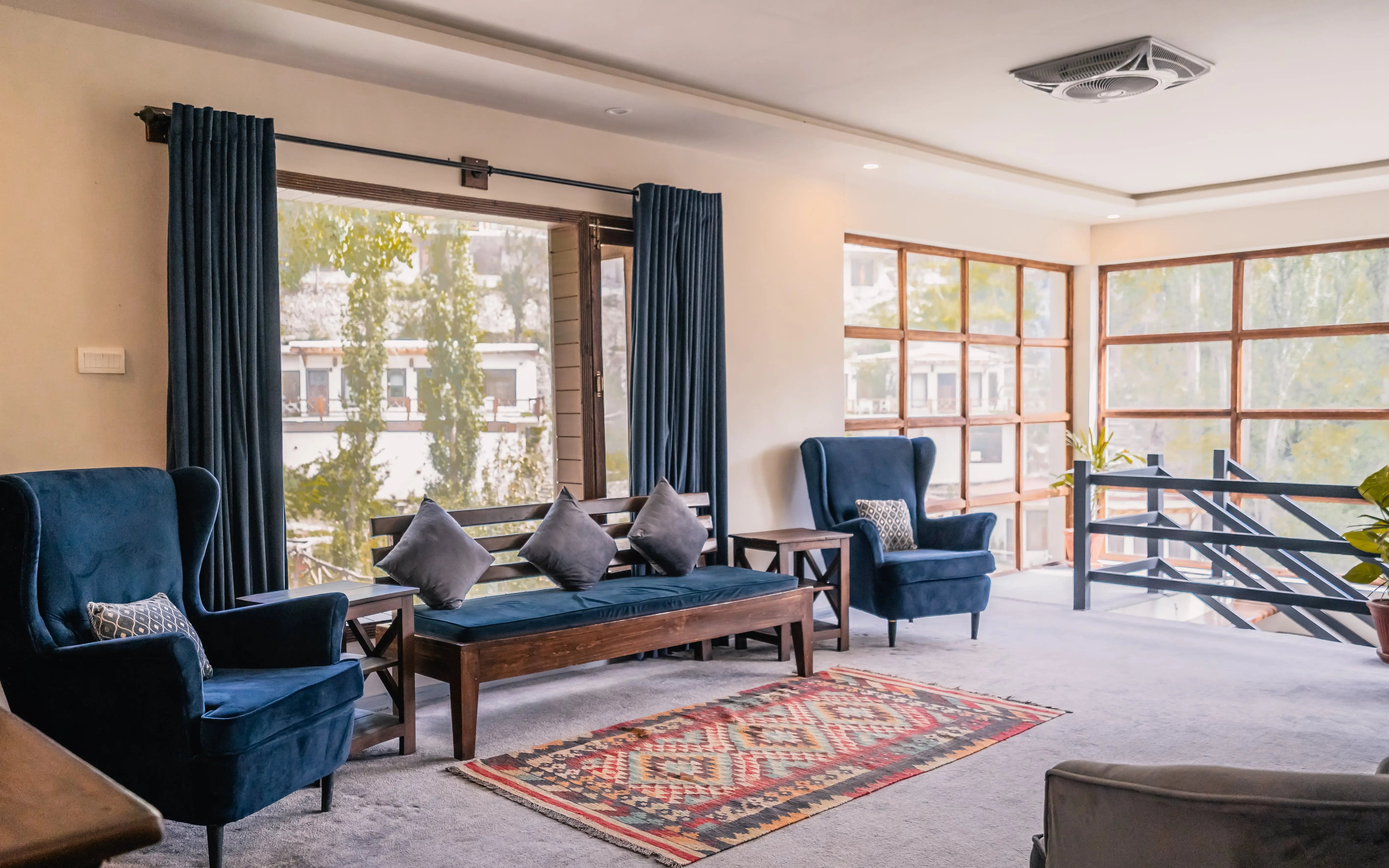 The Loft – Three-Bedroom Villa Offto Resorts