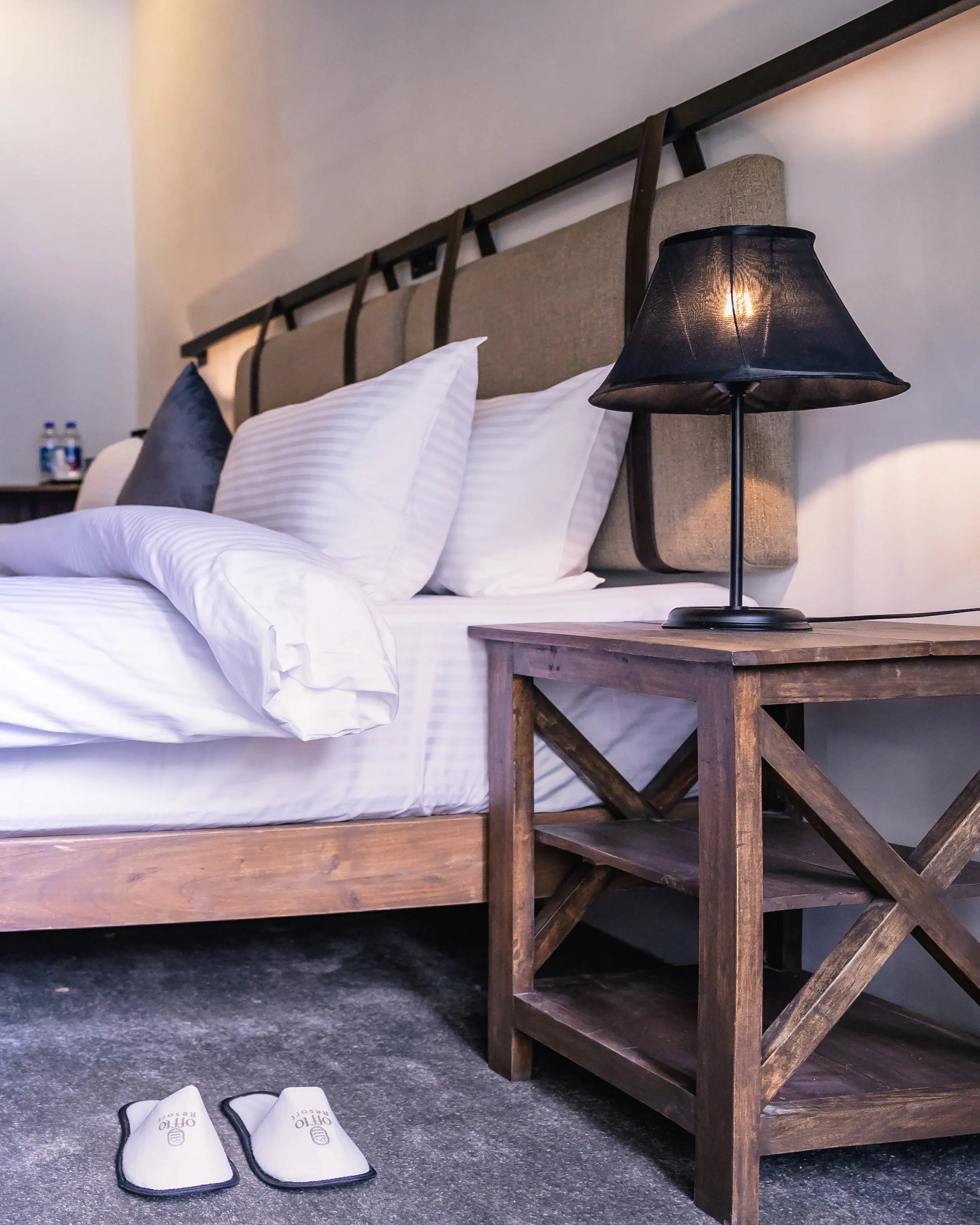 2-Bed Chalet Offto Resorts